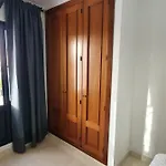 Linda Con Piscina Privada וילה