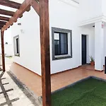 Linda Con Piscina Privada