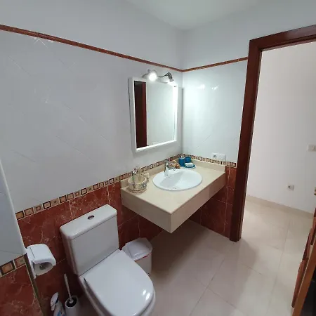 Linda Con Piscina Privada Villa *