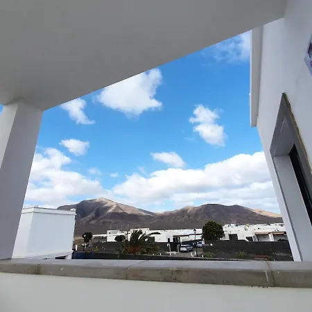 Linda Con Piscina Privada