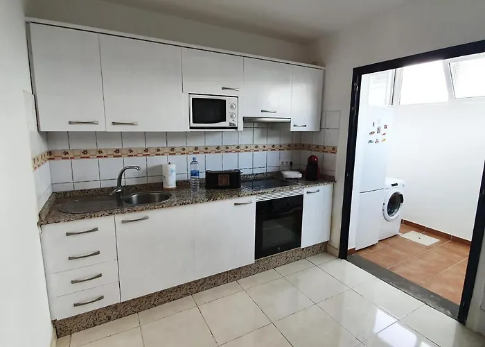 Linda Con Piscina Privada Вилла *