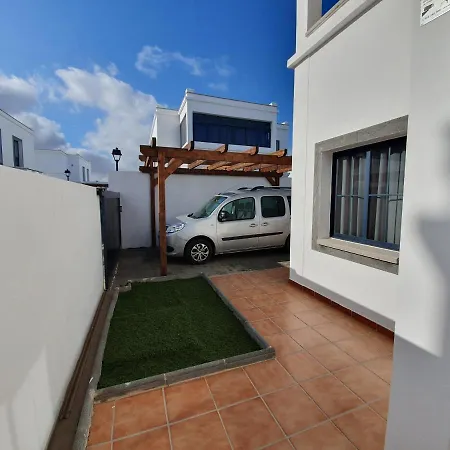 Linda Con Piscina Privada * Playa Blanca (Lanzarote)