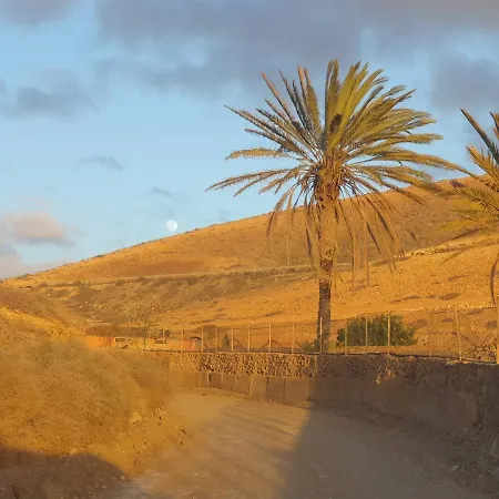Linda Con Piscina Privada