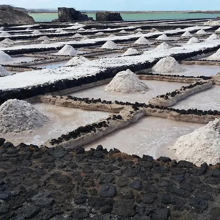 Linda Con Piscina Privada