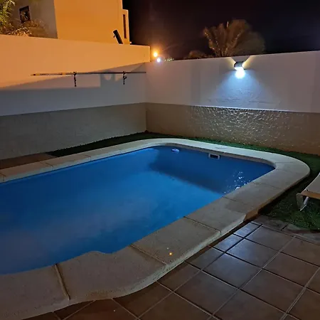 Villa Linda Con Piscina Privada