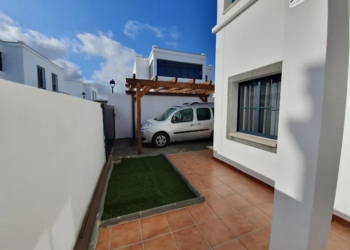 Linda Con Piscina Privada * Playa Blanca