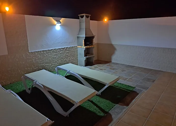 Linda Con Piscina Privada Βίλα *