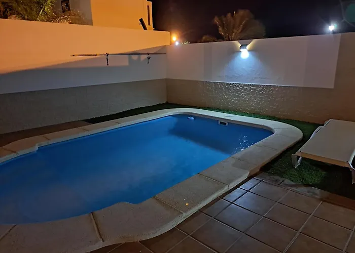 Βίλα Linda Con Piscina Privada